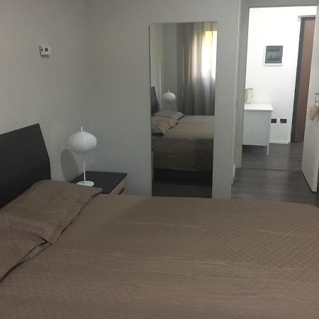 Family Rose Bed & Breakfast Como Luaran gambar